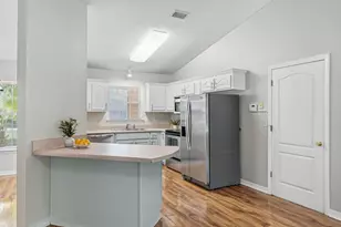 1945 Aurora Dr, Navarre, FL 32566 - Photo 11