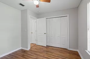 1945 Aurora Dr, Navarre, FL 32566 - Photo 23