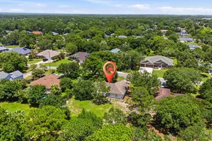1945 Aurora Dr, Navarre, FL 32566 - Photo 41