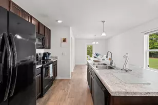 629 Earl Godwin Rd, Freeport, FL 32439 - Photo 13