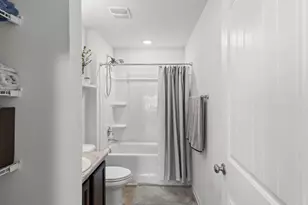 629 Earl Godwin Rd, Freeport, FL 32439 - Photo 19