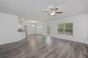 5737 Marigold Loop, Crestview, FL 32539 - Photo 9