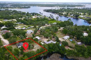 1125 Donald Penny Dr, Southport, FL 32409 - Photo 1