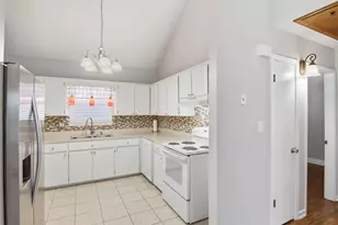 2525 Georgetown Ln, Fort Walton Beach, FL 32547 - Photo 7