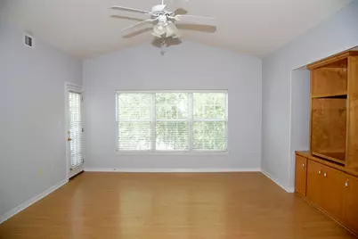 1501 N Partin Drive #APT 217, Niceville, FL 32578 - Photo 7