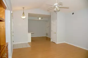 1501 N Partin Dr, Niceville, FL 32578 - Photo 15