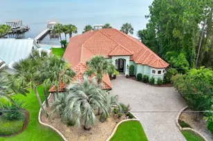 644 Bayshore Dr, Miramar Beach, FL 32550 - Photo 1