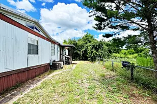 1969 Blankenship Rd, Navarre, FL 32566 - Photo 17