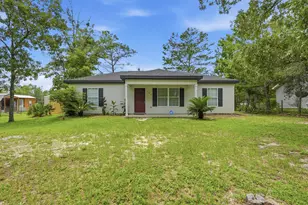 254 E Iris Ln, Defuniak Springs, FL 32433 - Photo 1