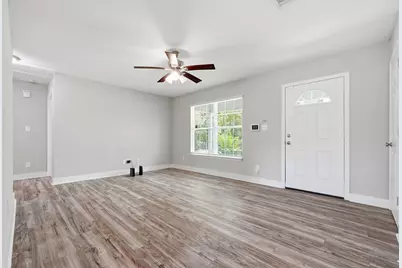254 E Iris Lane, Defuniak Springs, FL 32433 - Photo 5