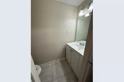 940 Central Avenue Avenue #9, Fort Walton Beach, FL 32547 - Photo 5
