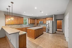 409 Hart St, Niceville, FL 32578 - Photo 1