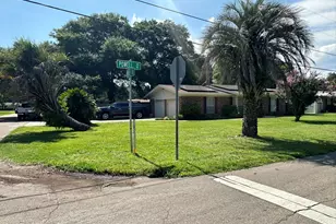 705 NE Powell Dr, Fort Walton Beach, FL 32547 - Photo 27
