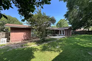 705 NE Powell Dr, Fort Walton Beach, FL 32547 - Photo 13