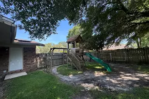 705 NE Powell Dr, Fort Walton Beach, FL 32547 - Photo 11