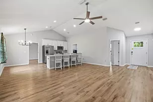 3228 Twilight Dr, Crestview, FL 32539 - Photo 9