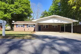 101 Blaylock St, Crestview, FL 32539 - Photo 1
