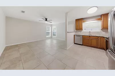 37 E Bradley Street #16, Miramar Beach, FL 32550 - Photo 9