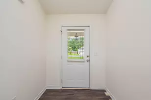 8180 Shooter Ln, Laurel Hill, FL 32567 - Photo 5