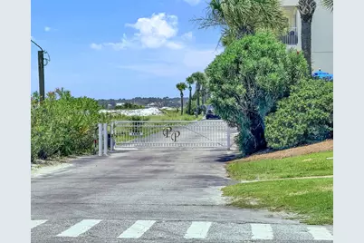 1440 Paradise Point Drive #UNIT 4, Navarre, FL 32566 - Photo 57