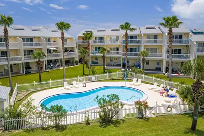 1440 Paradise Point Drive #UNIT 4, Navarre, FL 32566 - Photo 59