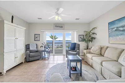 1440 Paradise Point Drive #UNIT 4, Navarre, FL 32566 - Photo 23