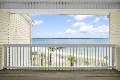1440 Paradise Point Drive #UNIT 4, Navarre, FL 32566 - Photo 37