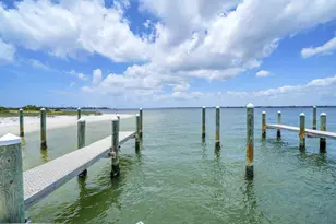 1440 Paradise Point Dr, Navarre, FL 32566 - Photo 45