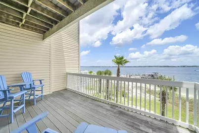 1440 Paradise Point Drive #UNIT 4, Navarre, FL 32566 - Photo 25