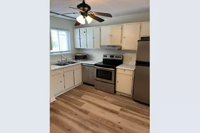 201 College Boulevard #31, Niceville, FL 32578 - Photo 5