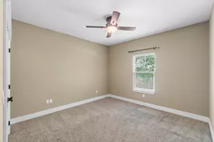 6008 Trestle St, Crestview, FL 32536 - Photo 17
