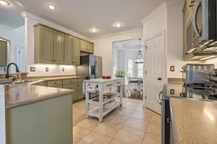 1601 Mallorca Cv, Niceville, FL 32578 - Photo 13