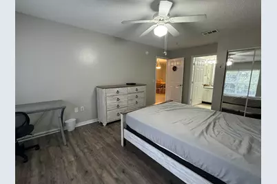 4276 Calinda Lane #APT 128, Niceville, FL 32578 - Photo 3
