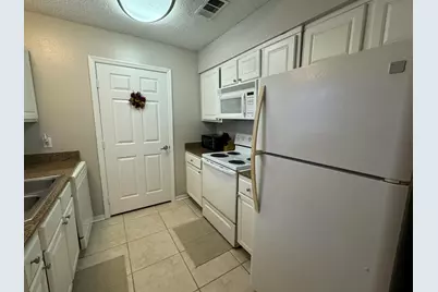 4276 Calinda Lane #APT 128, Niceville, FL 32578 - Photo 7