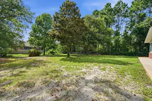 2017 Candlewood Dr, Navarre, FL 32566 - Photo 45