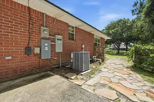 2017 Candlewood Dr, Navarre, FL 32566 - Photo 39