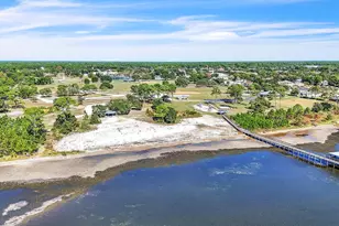 2017 Candlewood Dr, Navarre, FL 32566 - Photo 49