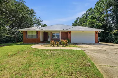 2017 Candlewood Drive, Navarre, FL 32566 - Photo 53