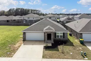 4661 Honor Guard Wy, Crestview, FL 32539 - Photo 19