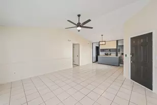 205 Bartonwood Ct, Niceville, FL 32578 - Photo 7