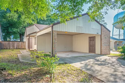 205 Bartonwood Court, Niceville, FL 32578 - Photo 3