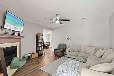 623 Parish Boulevard, Mary Esther, FL 32569 - Photo 9