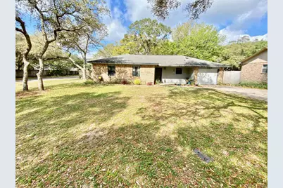 520 Linden Avenue, Niceville, FL 32578 - Photo 9