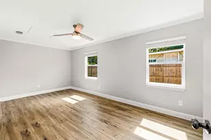 423 Green Acres Rd, Fort Walton Beach, FL 32547 - Photo 11
