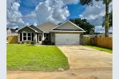 110 Bradford Street, Fort Walton Beach, FL 32547 - Photo 1