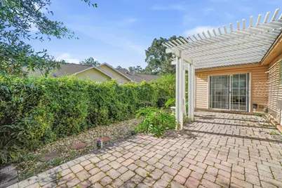 827 Fairway Lakes Drive, Niceville, FL 32578 - Photo 37
