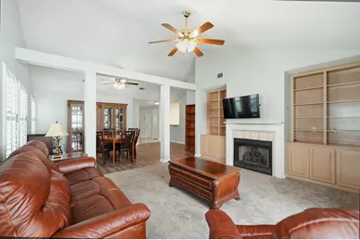 827 Fairway Lakes Drive, Niceville, FL 32578 - Photo 29