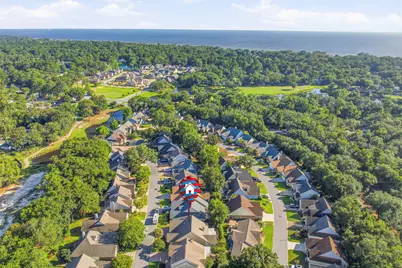 827 Fairway Lakes Drive, Niceville, FL 32578 - Photo 45