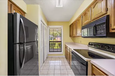 9413 Octavia Lane, Navarre, FL 32566 - Photo 13