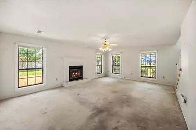 9413 Octavia Lane, Navarre, FL 32566 - Photo 7
